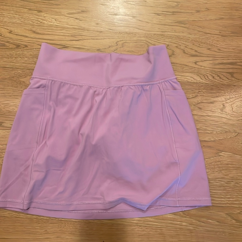 Athleta 16.5” Skort